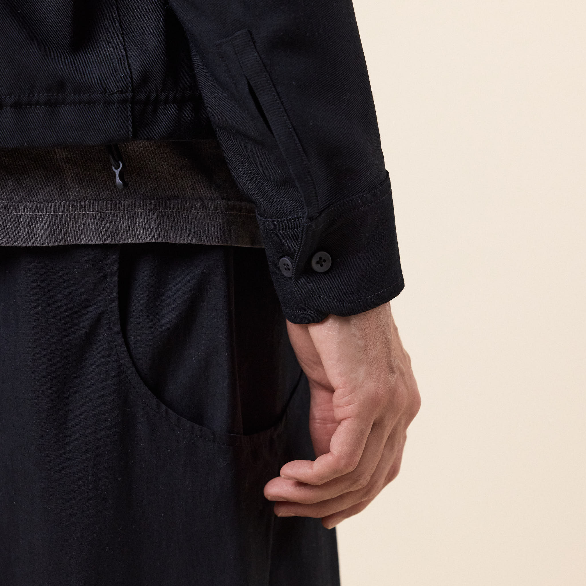 Greg Laboratory - Adaptable Standard Quarter Zip Shirt - Black