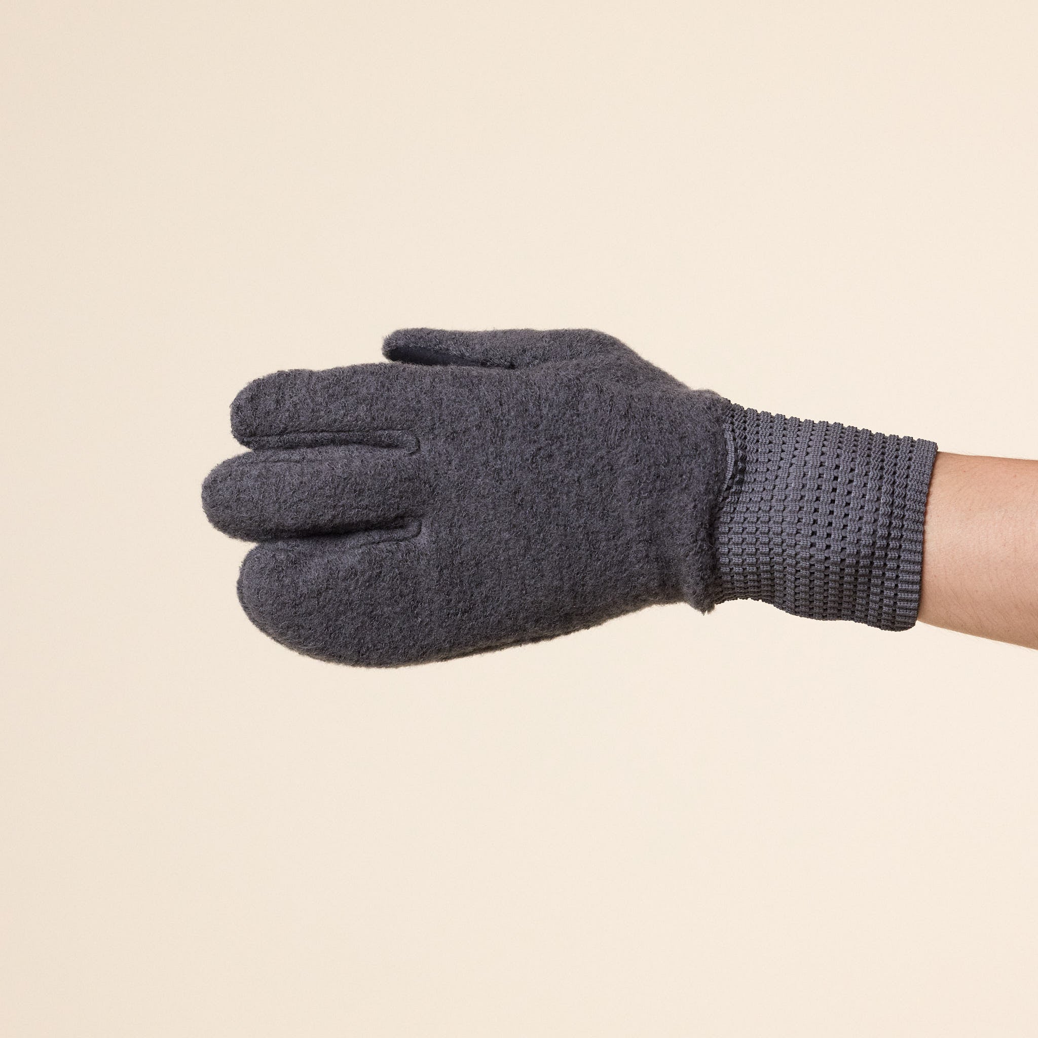 Goldwin 0 - Wool Fleece Gloves - Dark Lava