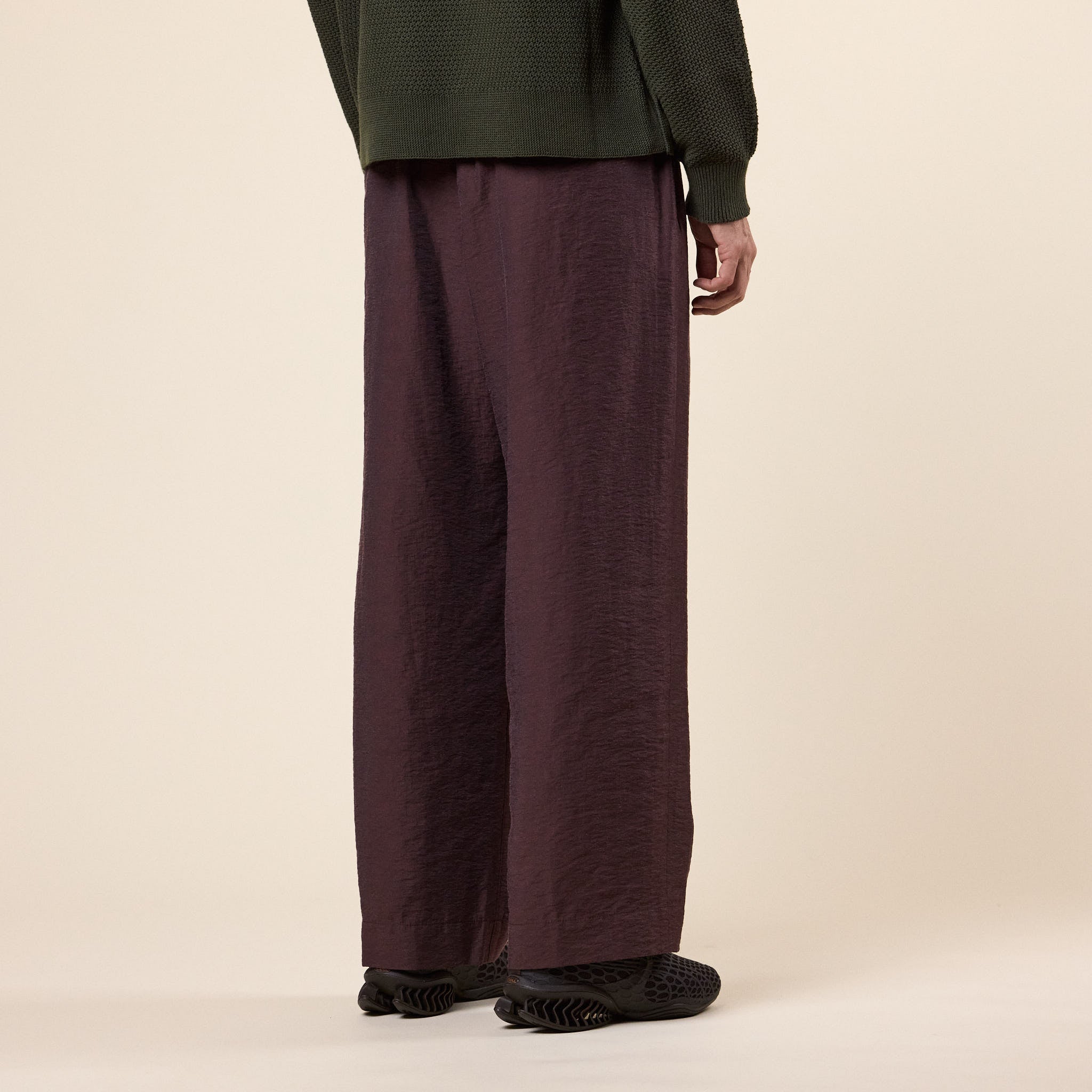 Homme Plissé Issey Miyake - Opacity Trousers - Brown