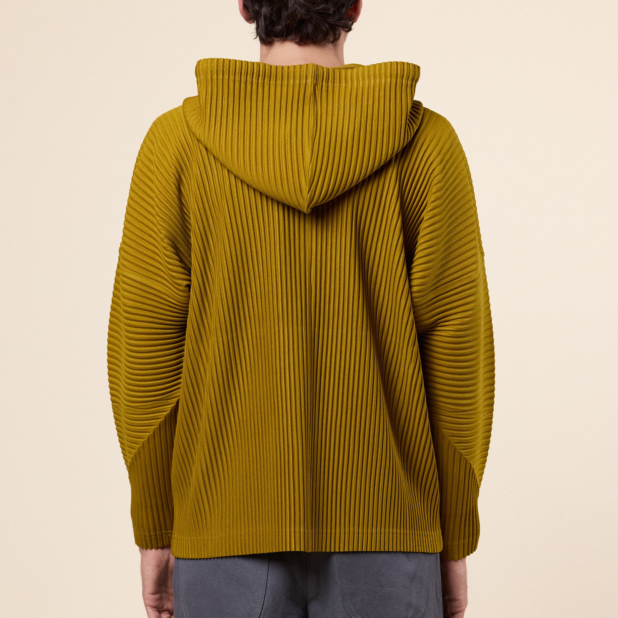Homme Plissé Issey Miyake - Monthly Colours Pleated Hoodie - Shade Dandelion