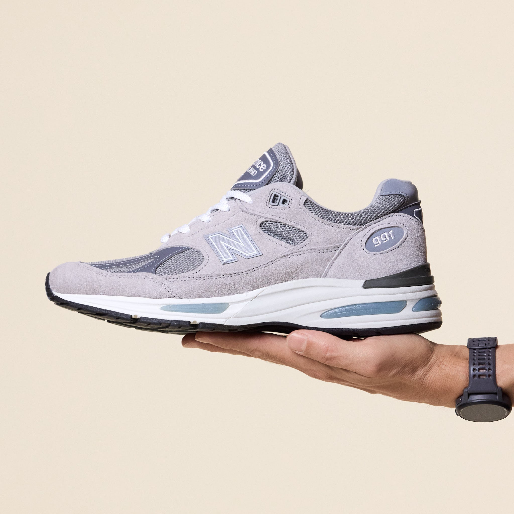 New Balance - Made in UK 991 v2 - Dove / Alloy / Silver