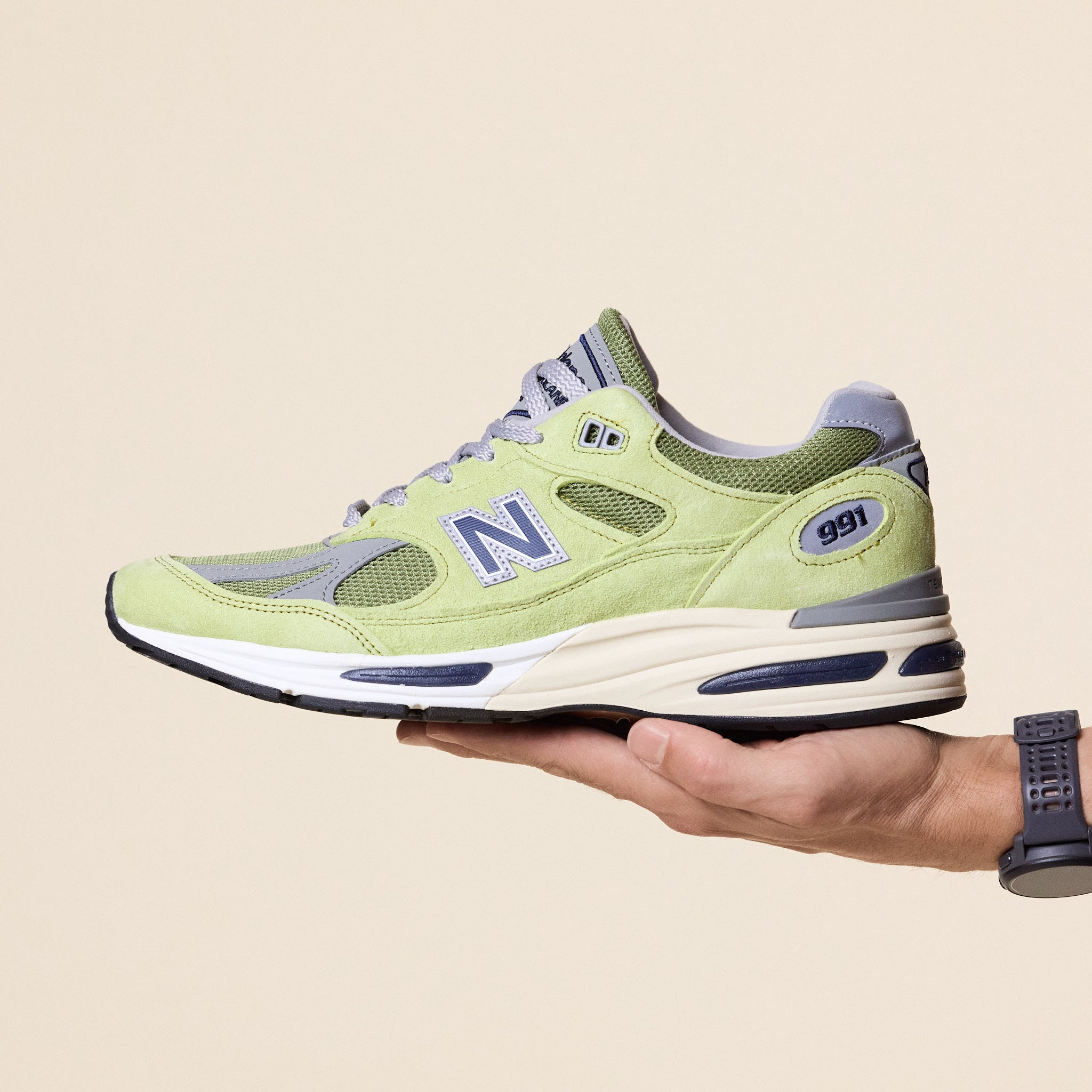 New Balance - Made in UK 991 v2 - Green Banana / Moss / Moon Mist