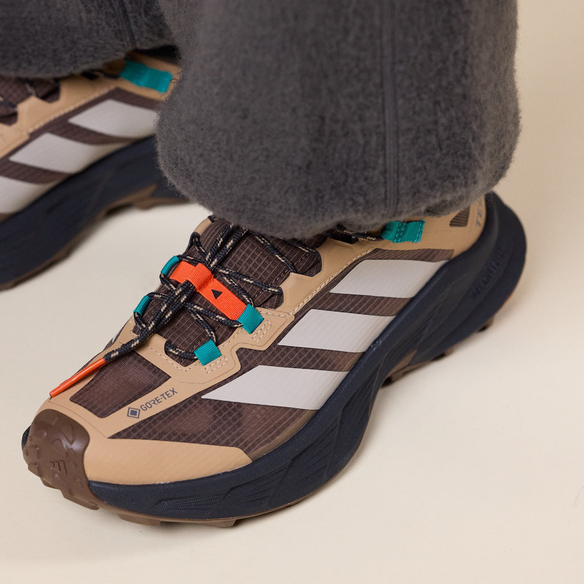 Adidas - Terrex Freehiker SL - Earth Strata / Beige / Pure Teal