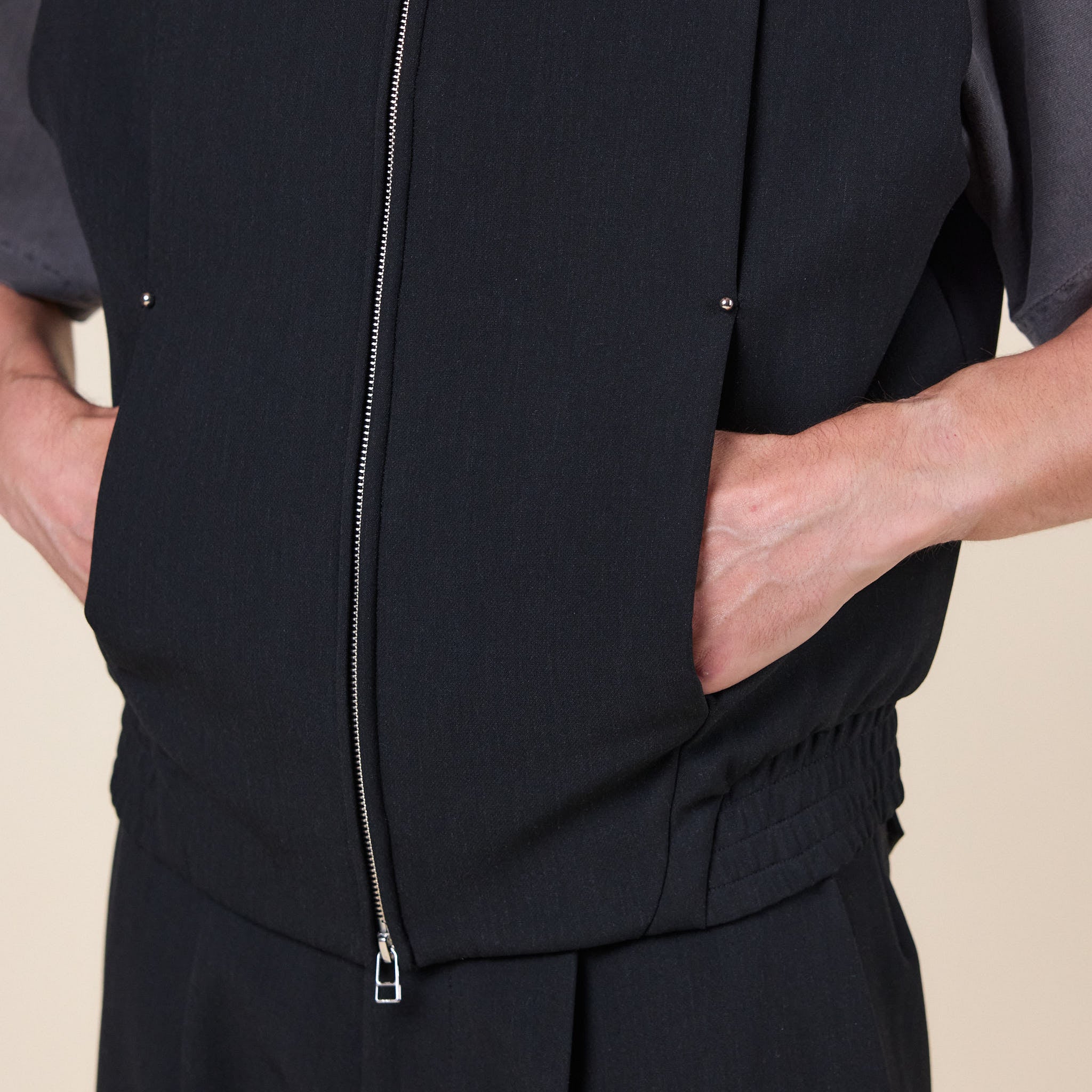 J.L-A.L - Uvez Gilet - Shungite Black