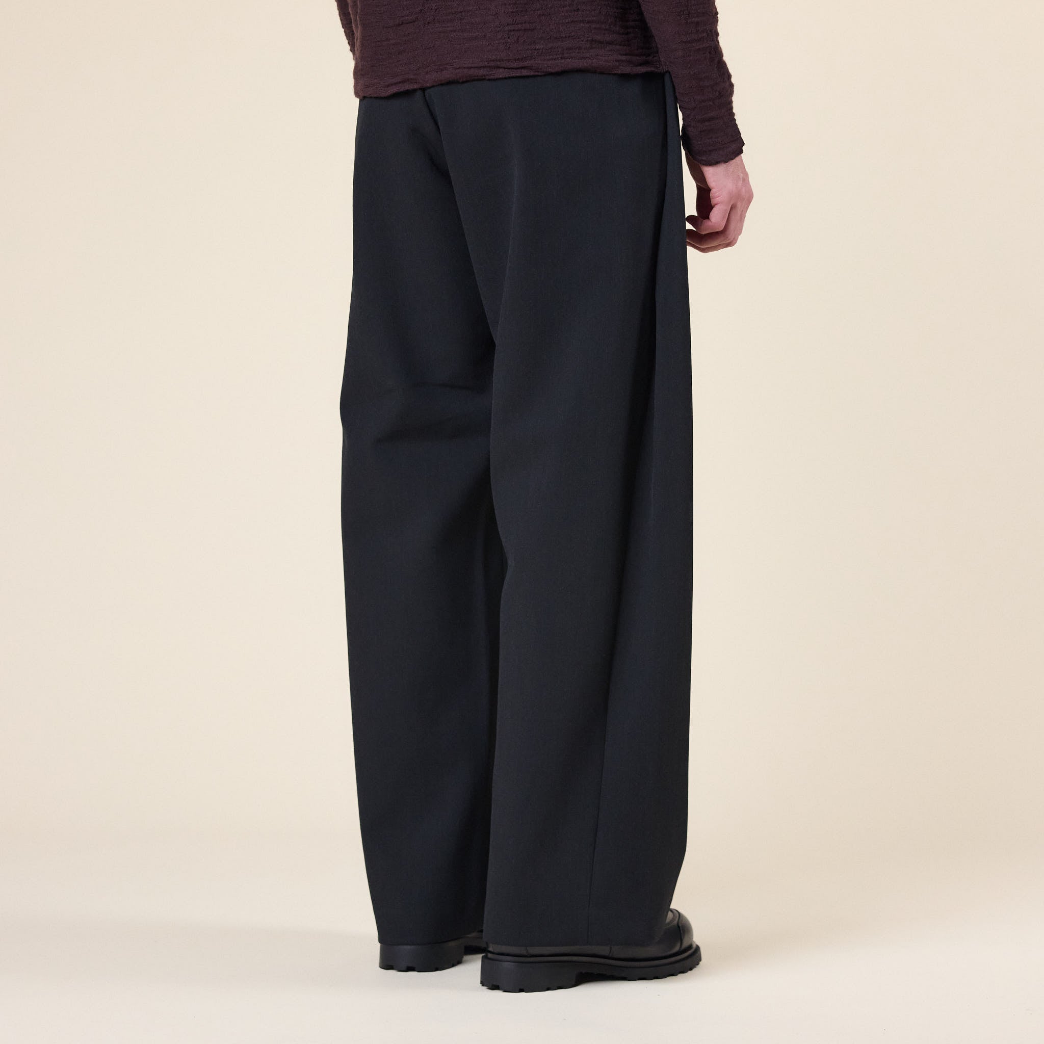 J.L-A.L - Uvas Trousers - Shungite Black