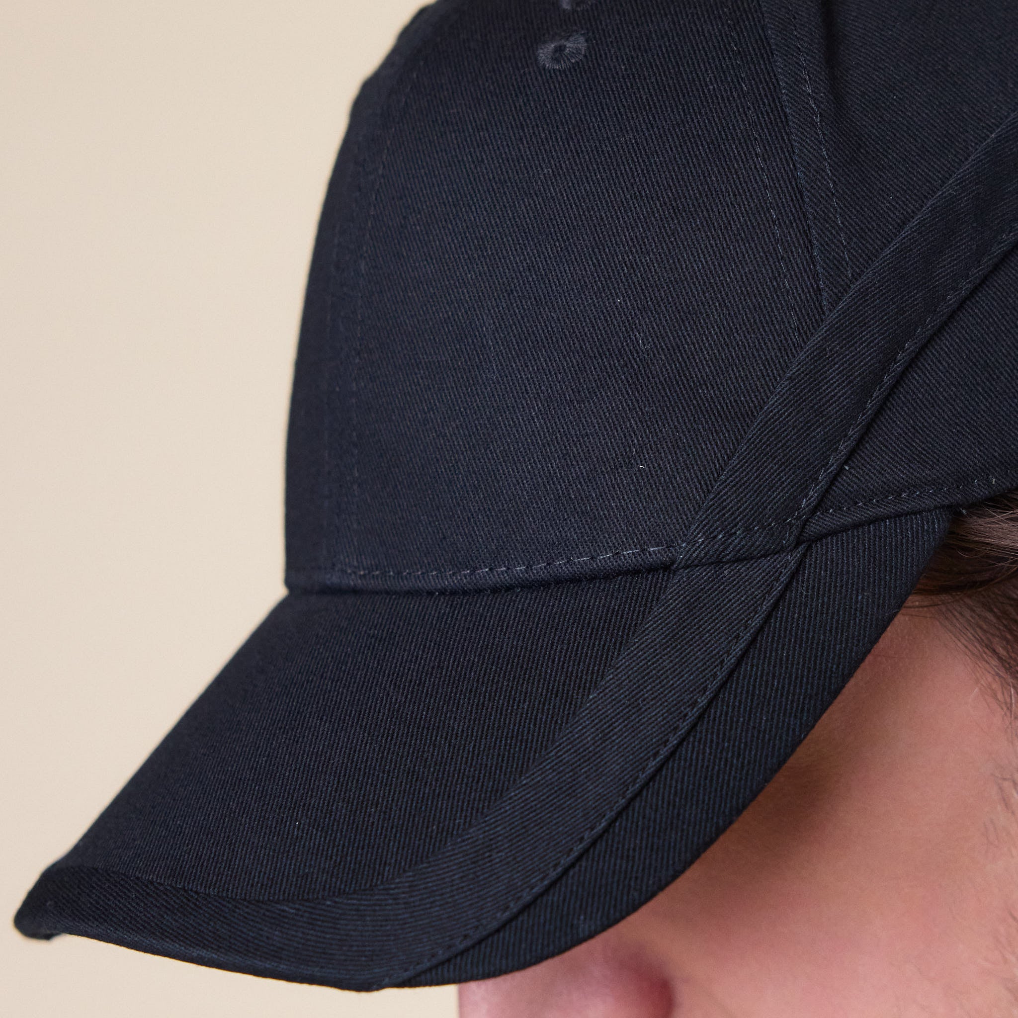 J.L-A.L - Dalma Cap - Shungite Black