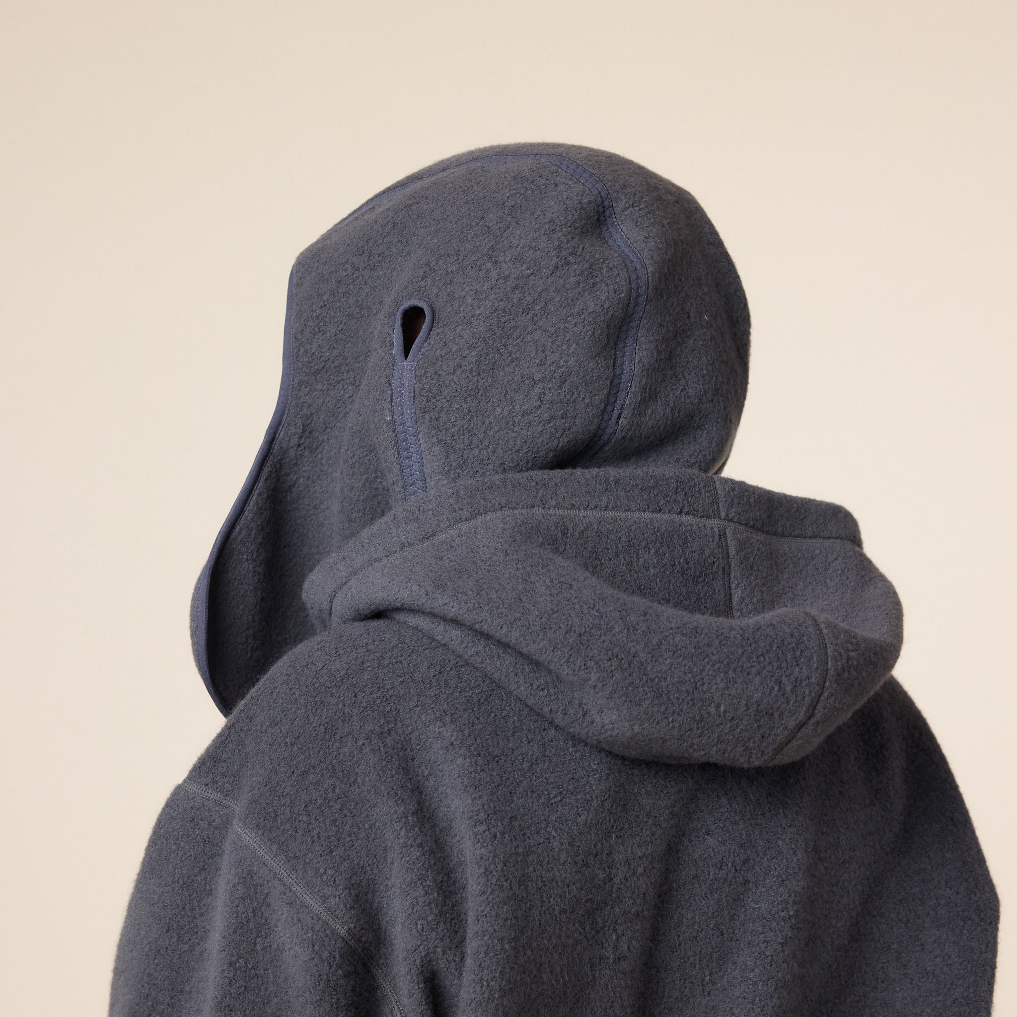 Goldwin 0 - Wool Fleece Hood - Dark Lava