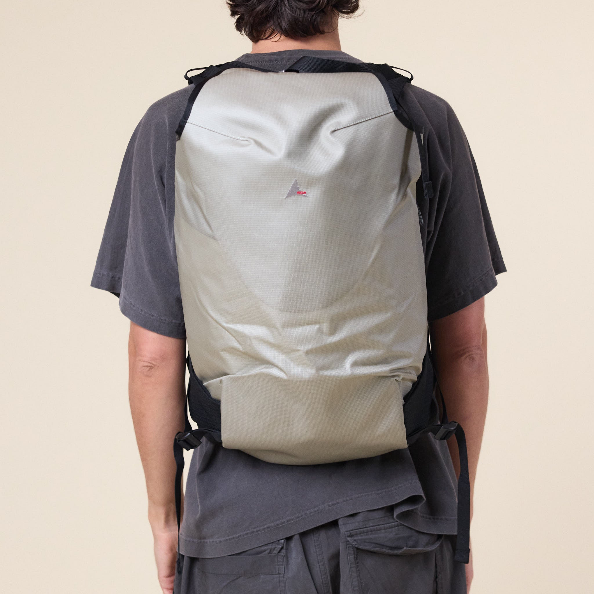 Roa Hiking - Tetsudo Technical Shell Backpack - Beige / Black