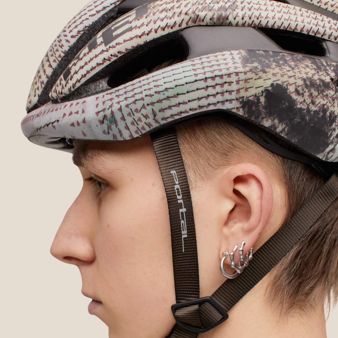 Portal x MET - Trade Winds Trenta Helmet