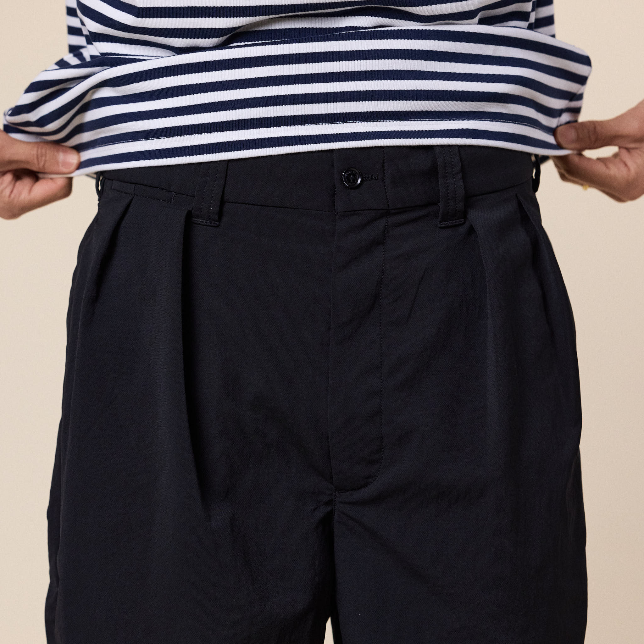 Nanamica - ALPHADRY Double Pleat Shorts - Black