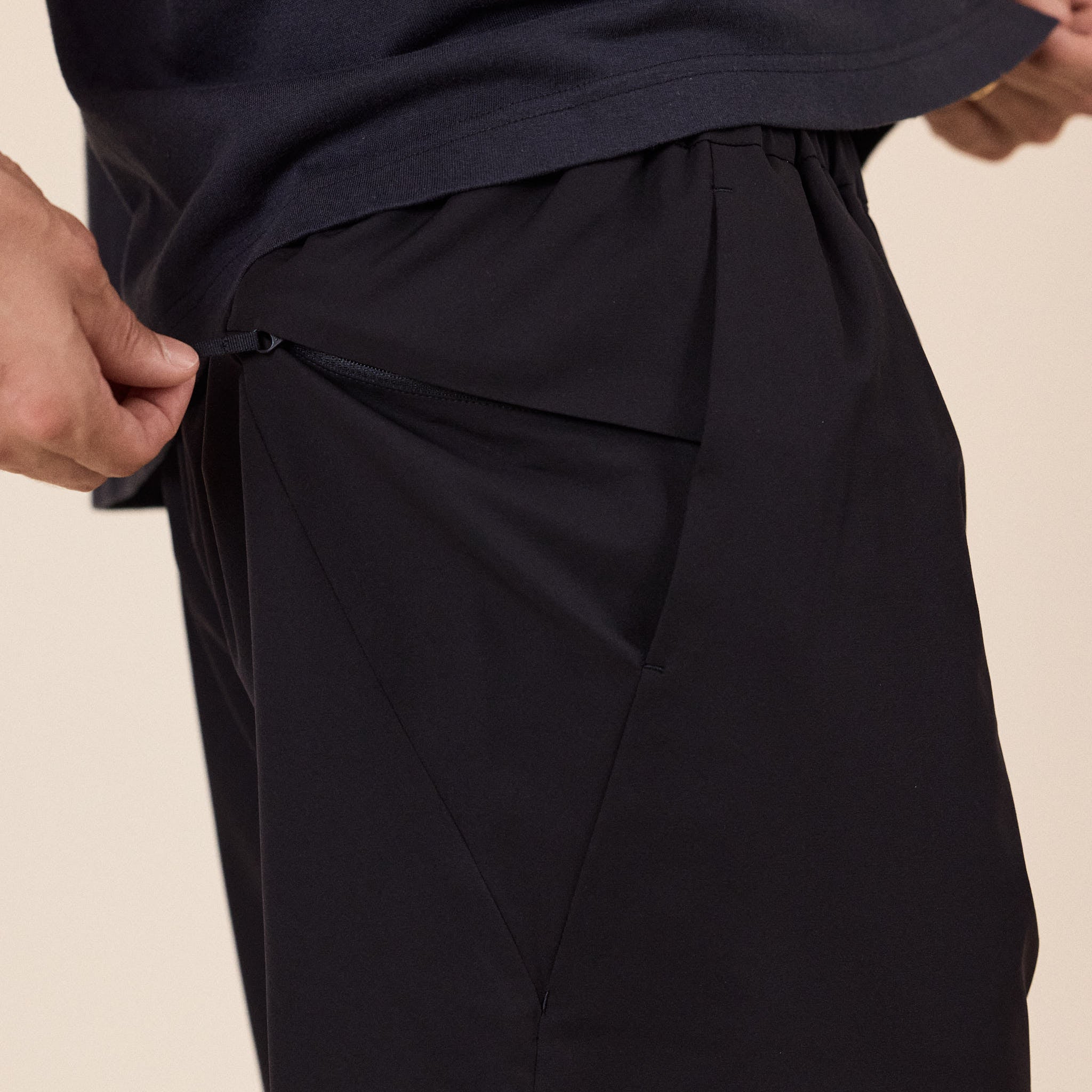 Goldwin - All Direction Light Shorts - Black