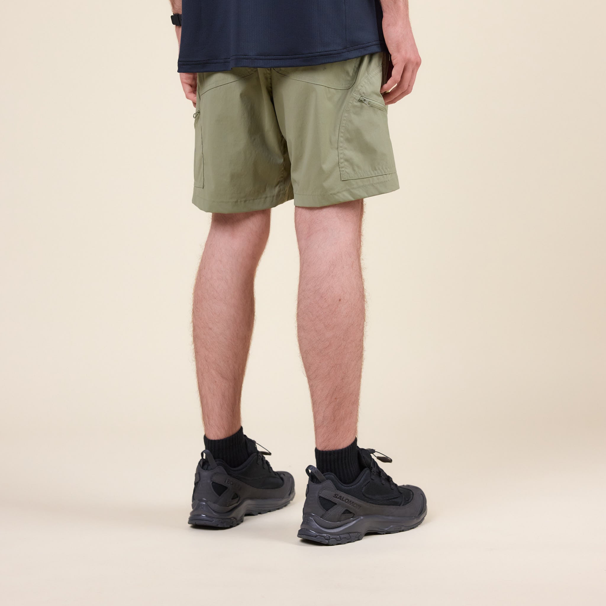 CAYL "Climb As You Love" - 6 Pocket Hike Shorts - Olive