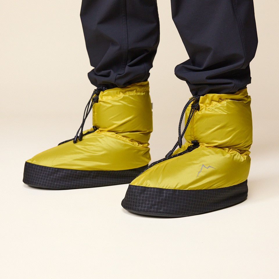 CAYL "Climb As You Love" - Down Booties - Yellow