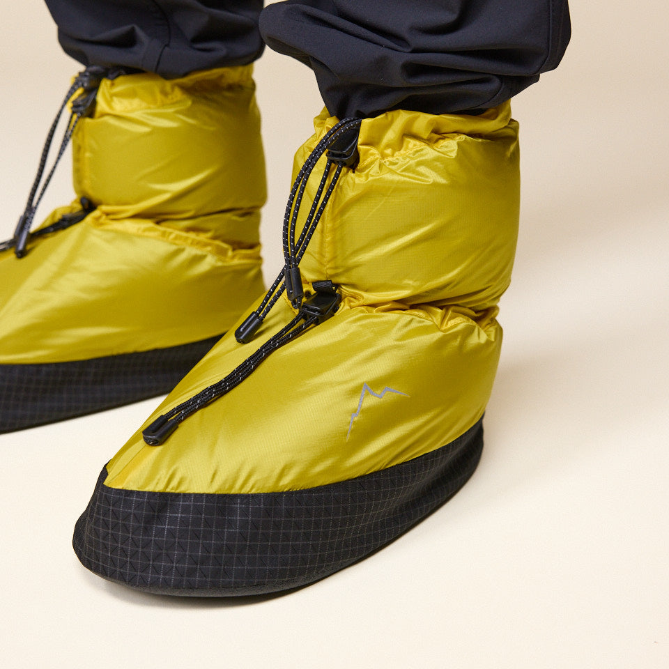 CAYL "Climb As You Love" - Down Booties - Yellow