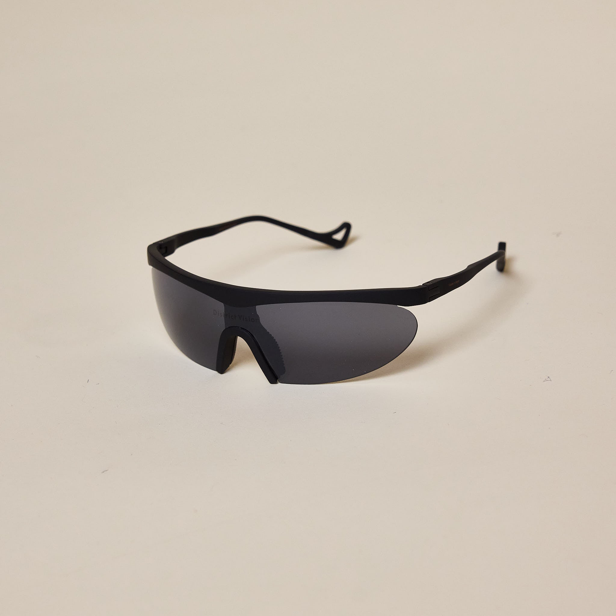 District Vision - Koharu Eclipse - Black D+ Onyx Mirror