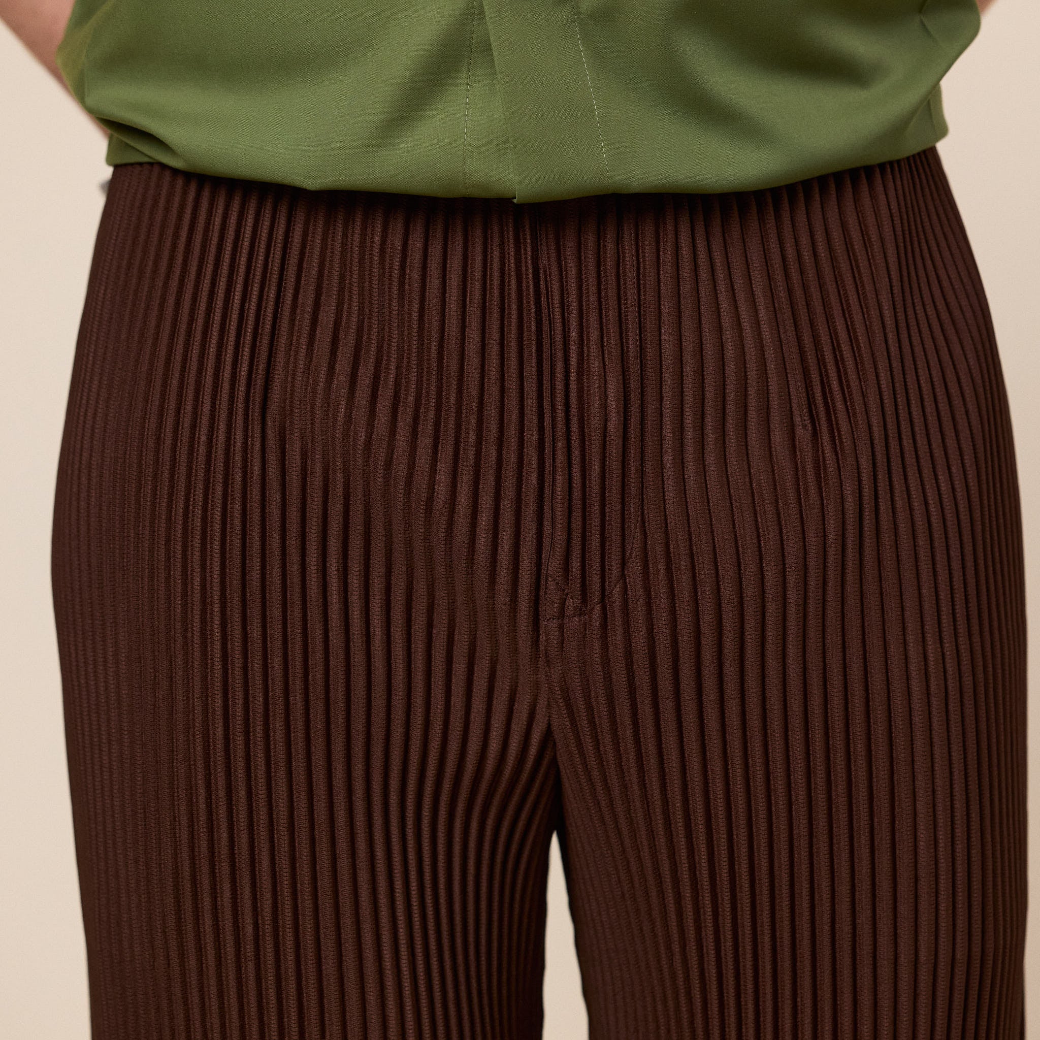 Homme Plissé Issey Miyake - Colour Pleat Shorts - Anchor Brown