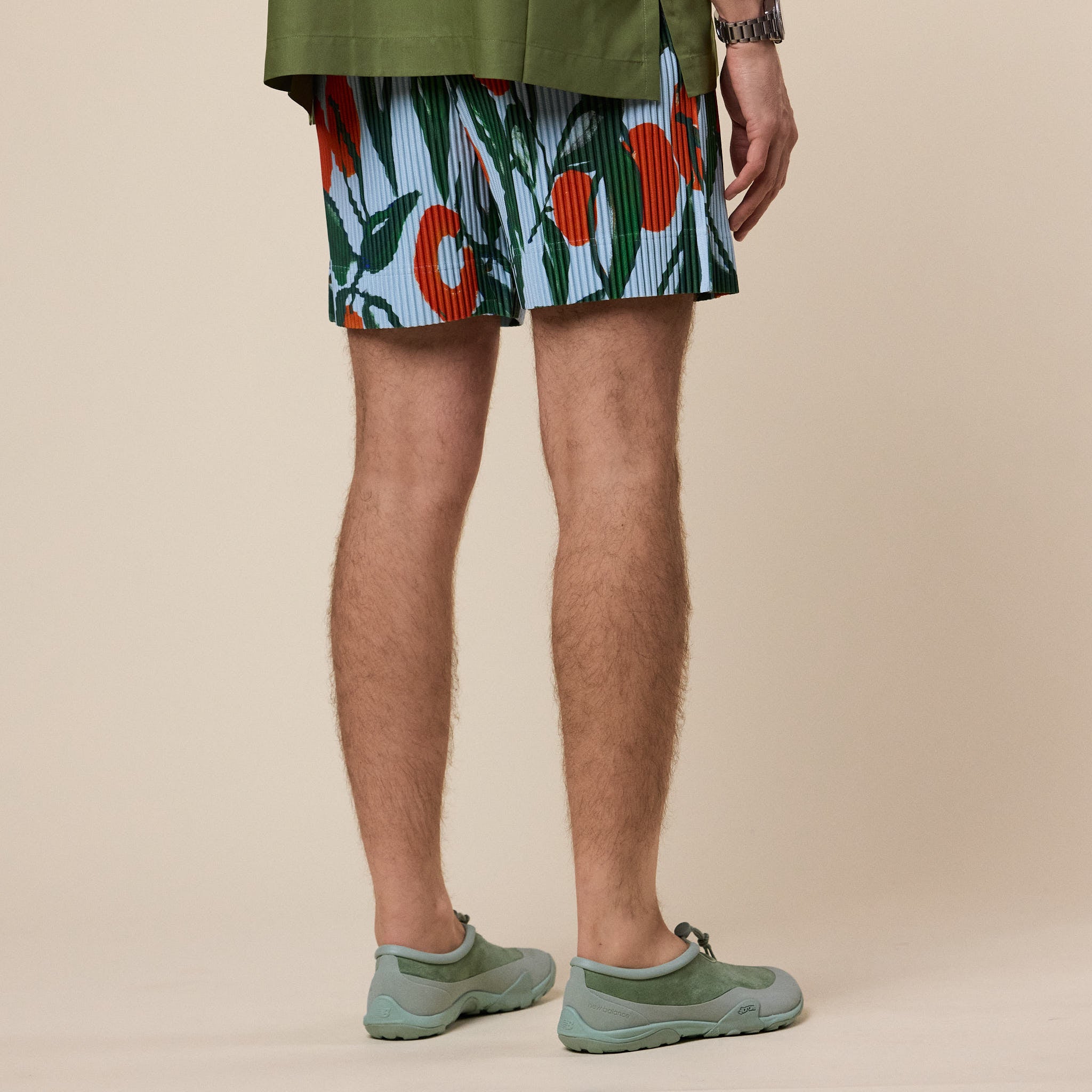 Homme Plissé Issey Miyake - Fruits & Vegetables Shorts - Blue