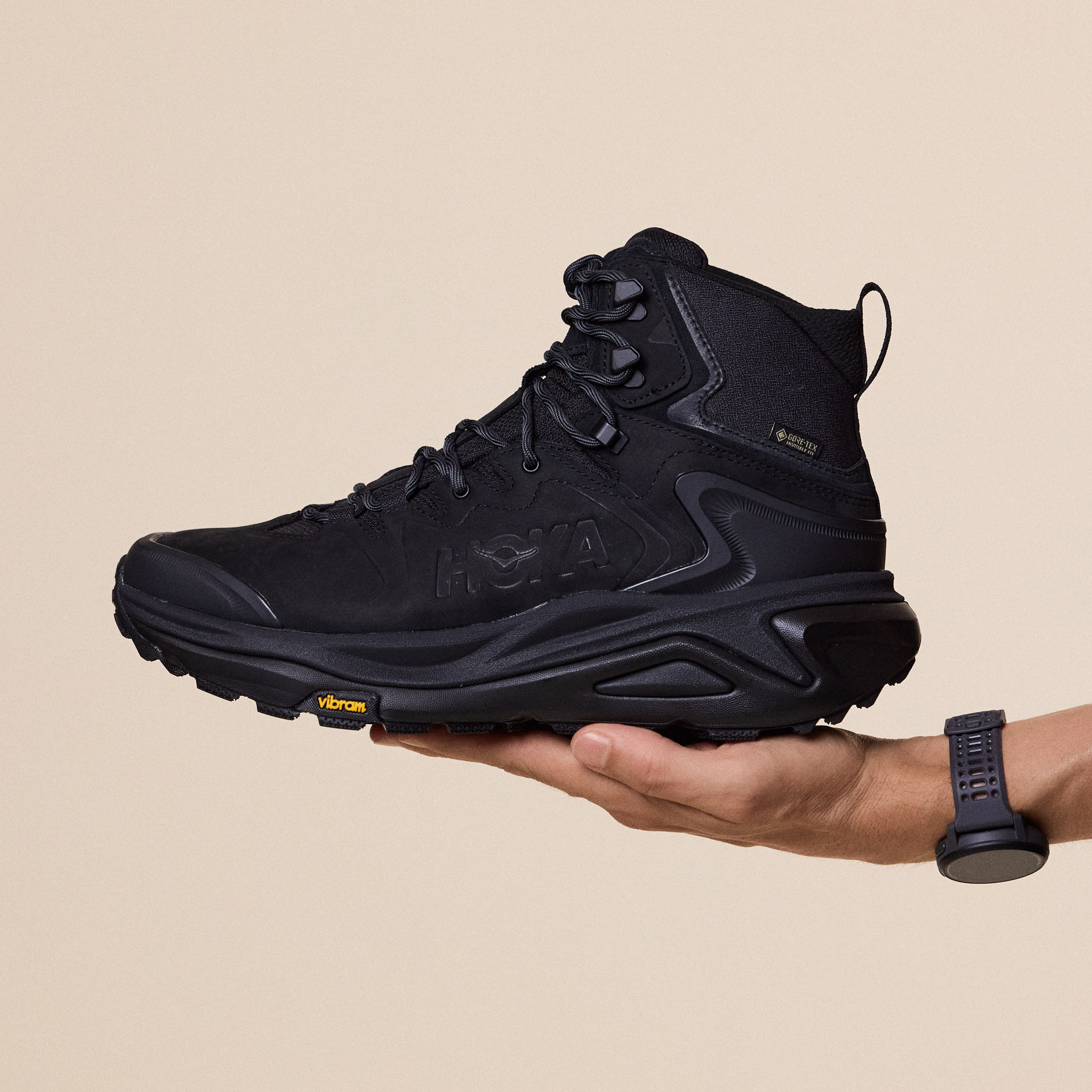 HOKA - Kaha 3 GORE-TEX Hiking Boots - Black / Black