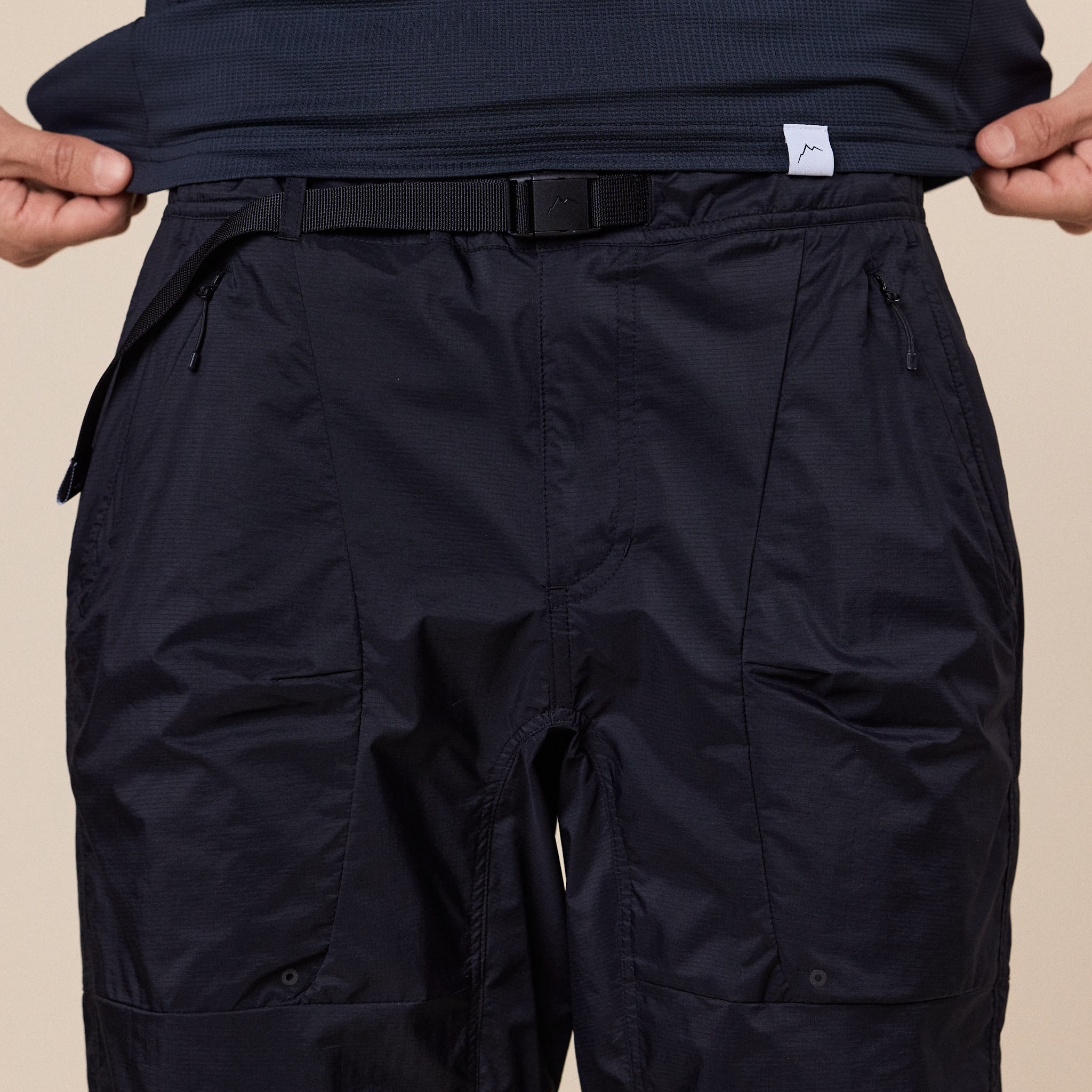 CAYL "Climb As You Love" - Light Conseal Zip Shorts - Black