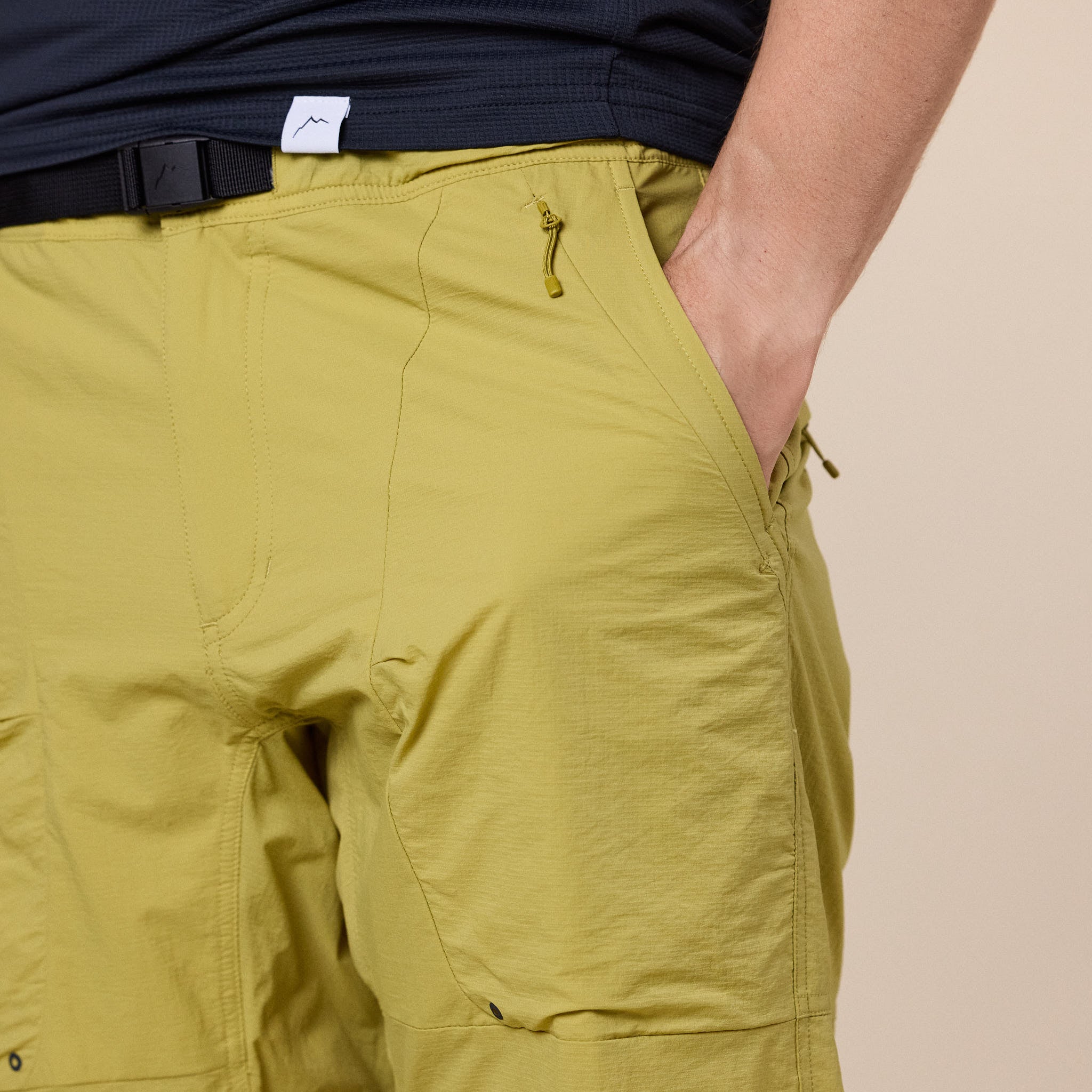 CAYL "Climb As You Love" - Light Conseal Zip Shorts - Yellow