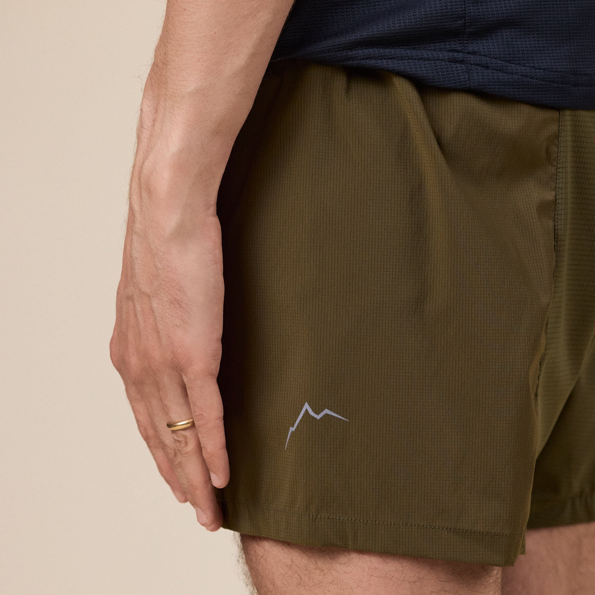 CAYL "Climb As You Love" - Light Flow Shorts - Brown Khaki