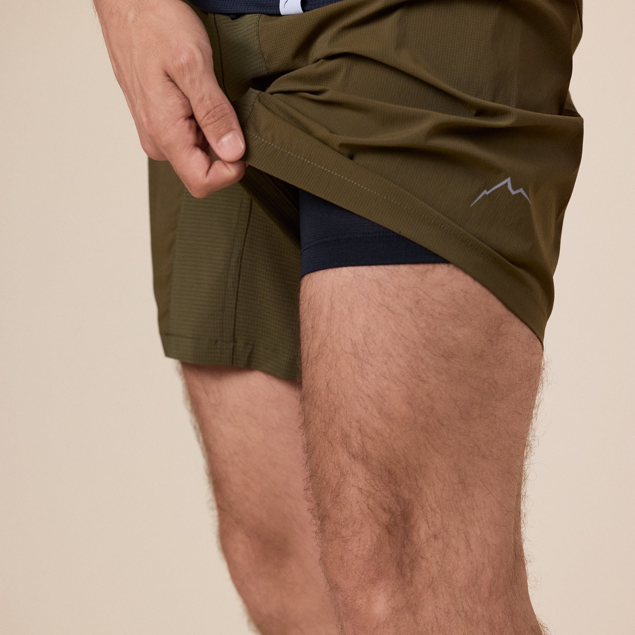 CAYL "Climb As You Love" - Light Flow Shorts - Brown Khaki