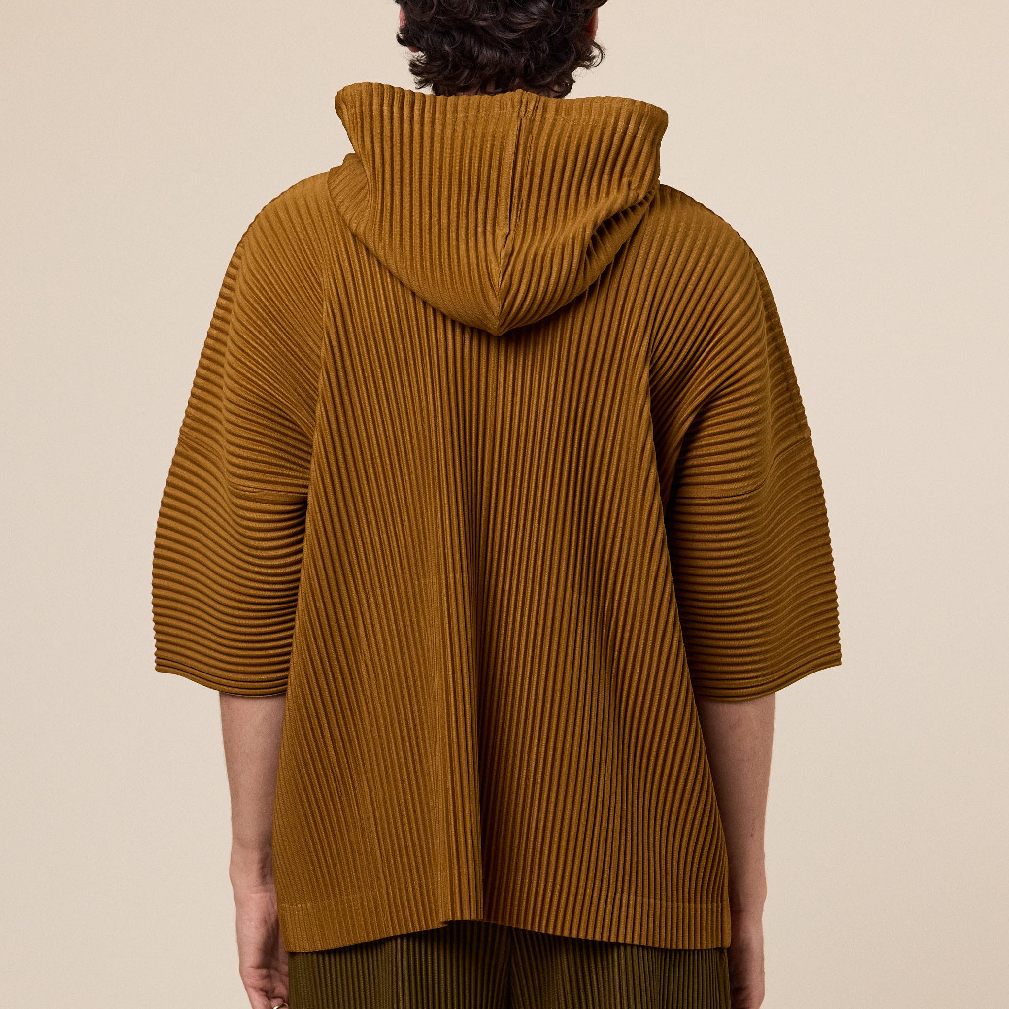 Homme Plissé Issey Miyake - Monthly Colours Hooded Top - Venice Boat Brown