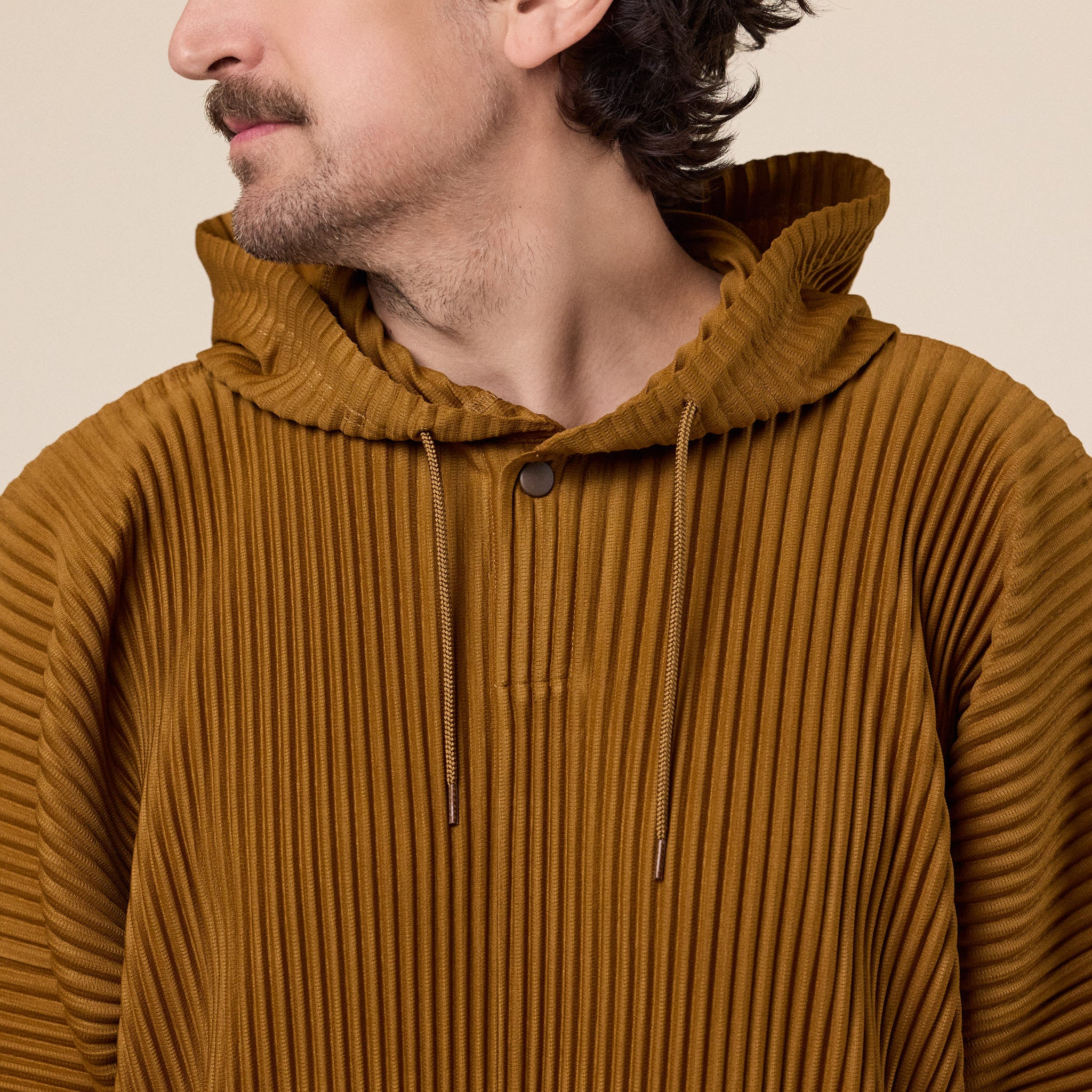 Homme Plissé Issey Miyake - Monthly Colours Hooded Top - Venice Boat Brown