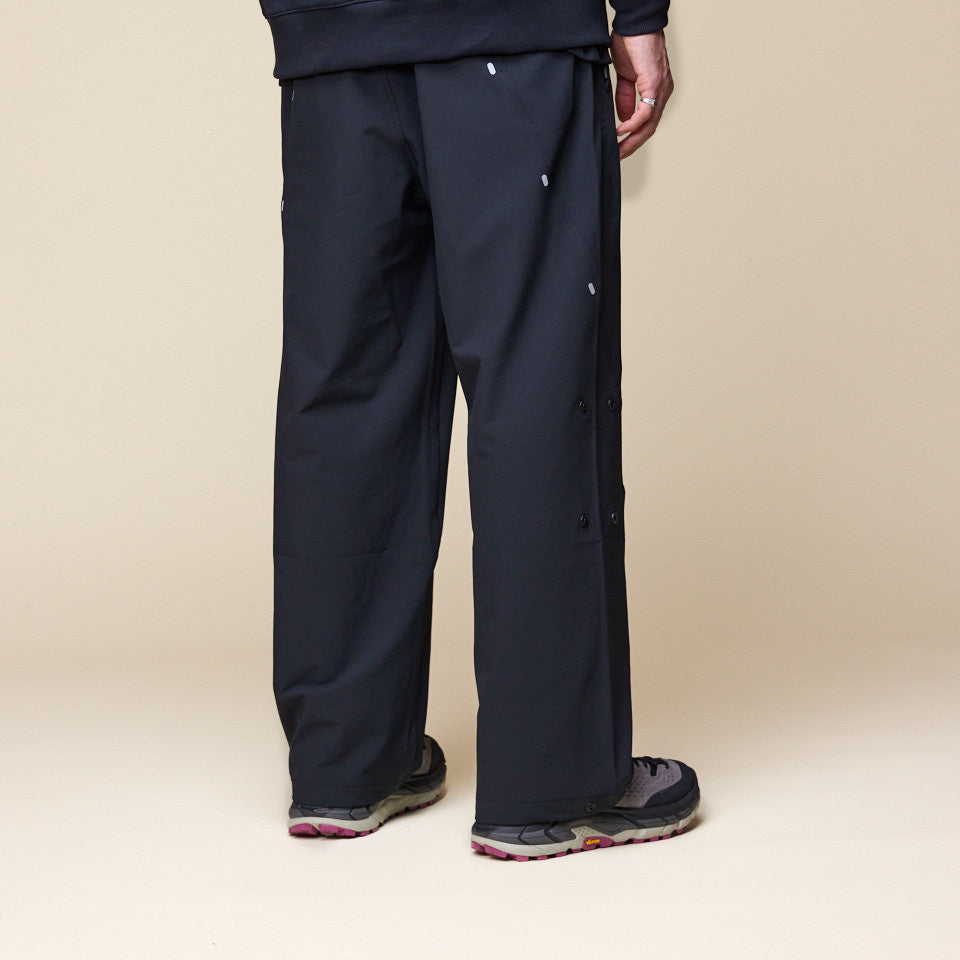 NINEpointNINE x LI-NING - Tiles 3L Shell Pants - Black