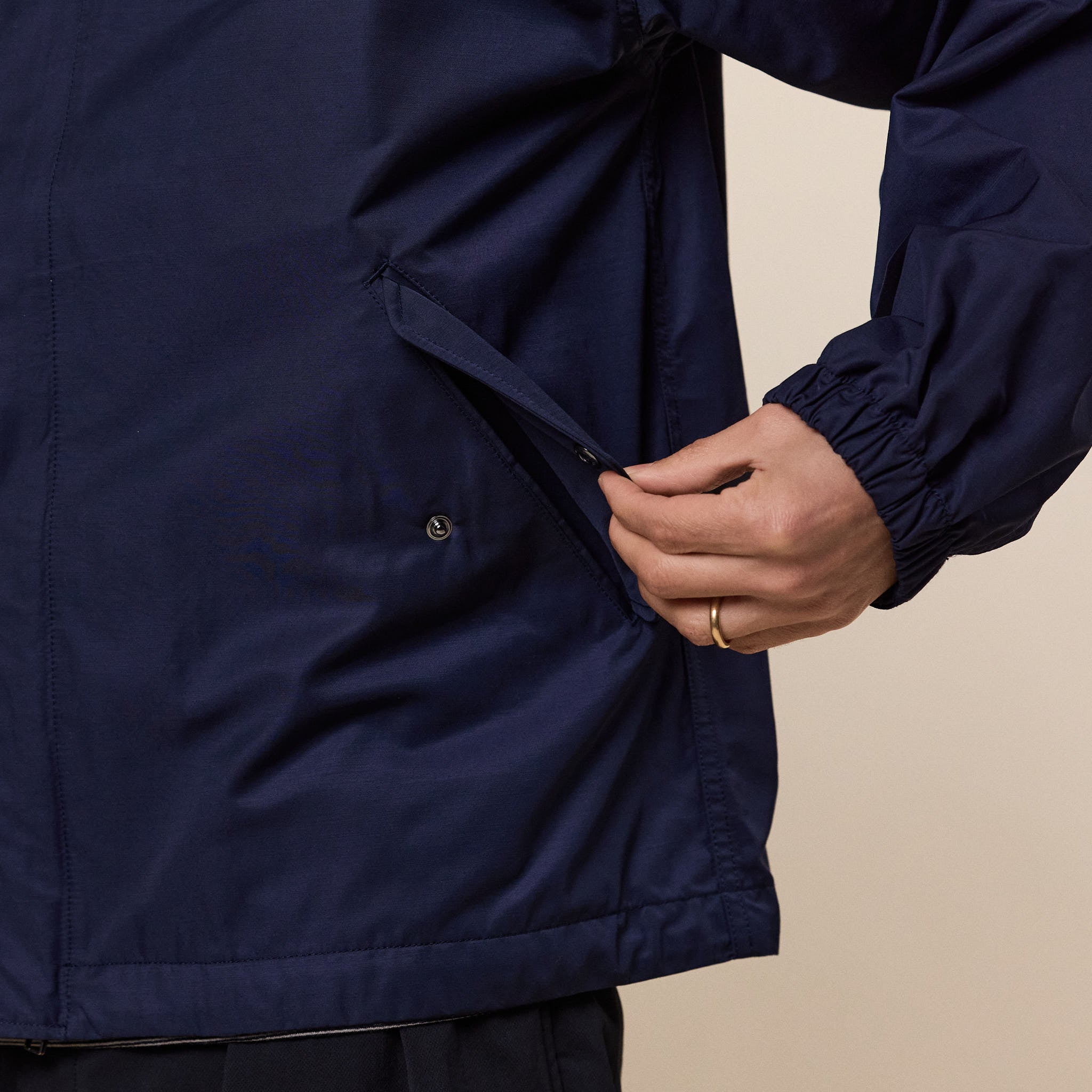 Nanamica - Nylon Twill Hooded Jacket - Navy