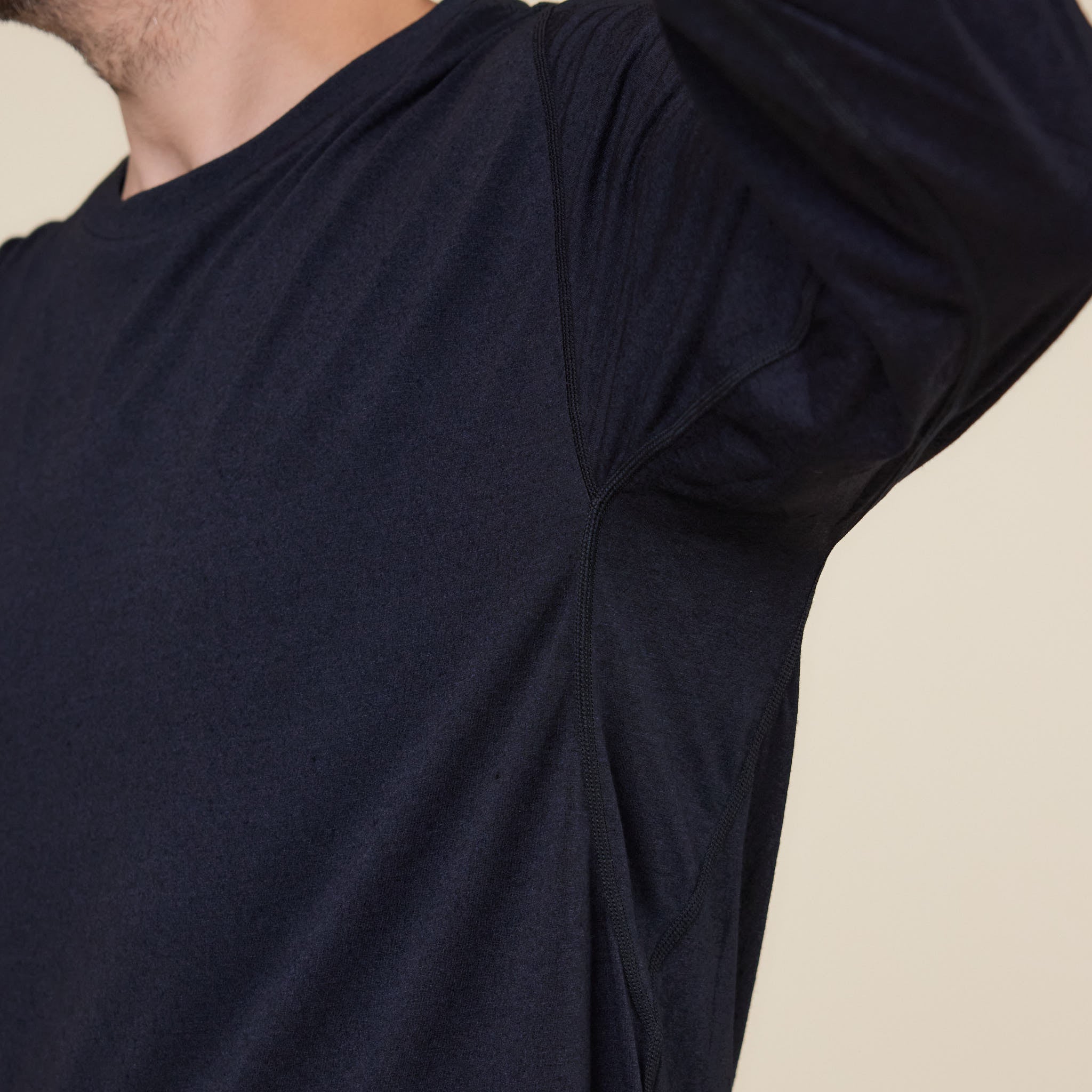 Portal - Drift Merino L/S T-Shirt - Black Beauty