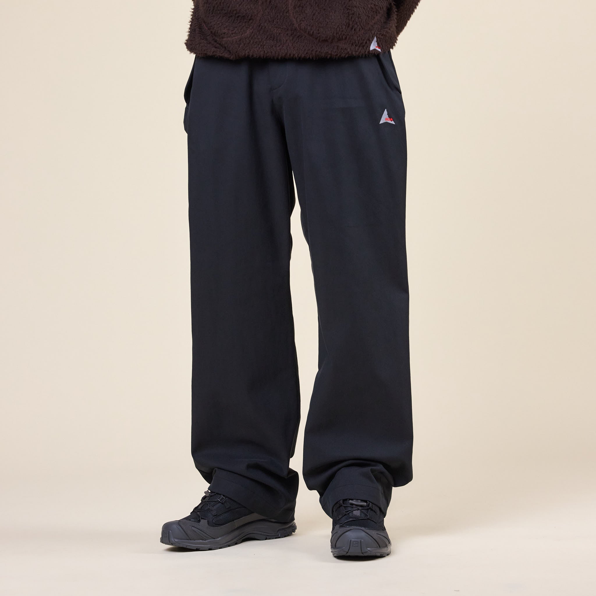 Roa Hiking - Buckle Chino - Black