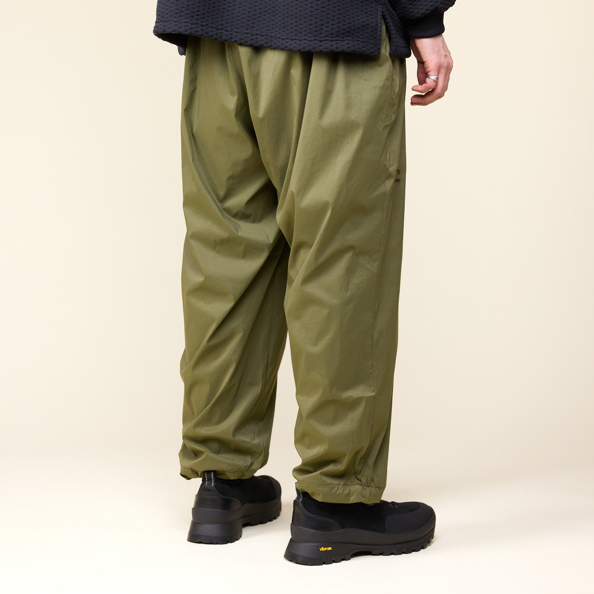 S.F.C Stripes For Creative - Sport Nylon Wide Pants - Olive