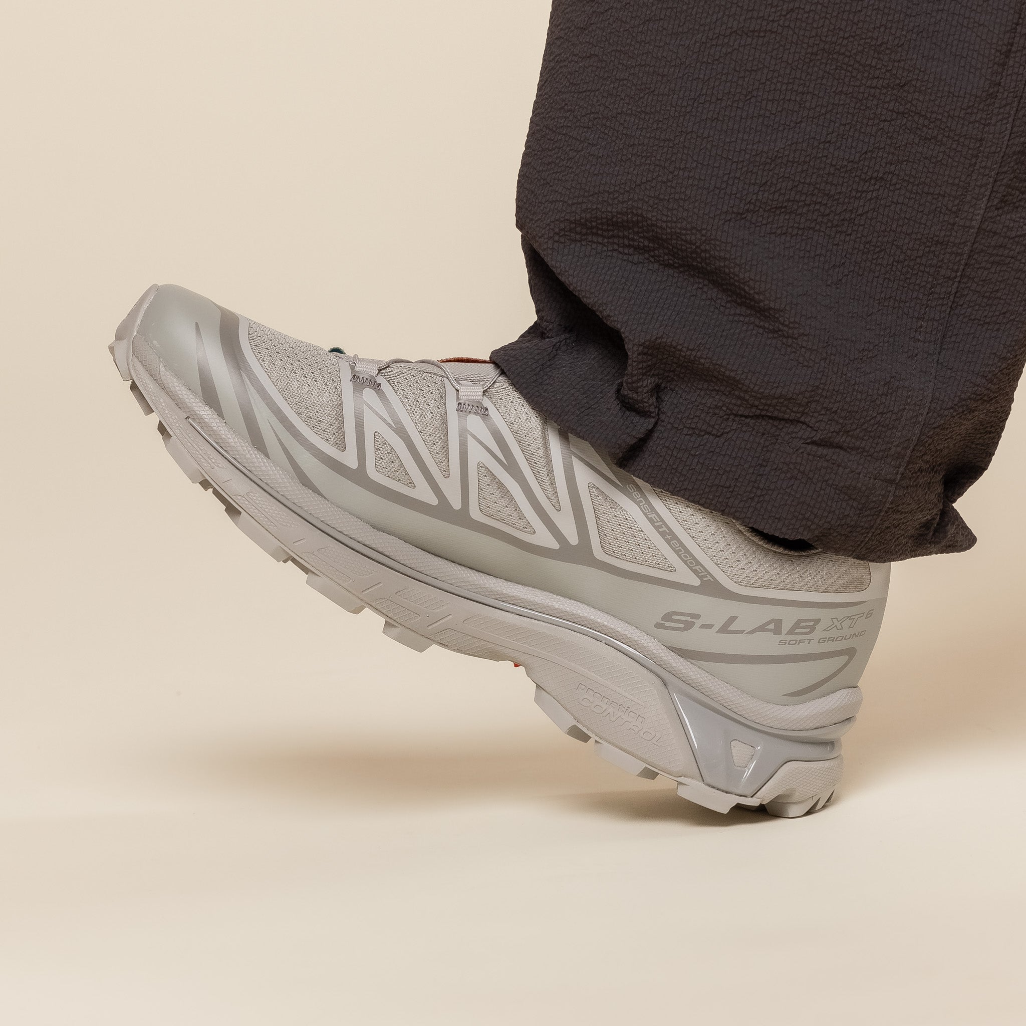 Salomon - XT-6 - Ghost Gray / Ghost Gray / Gray Flannel