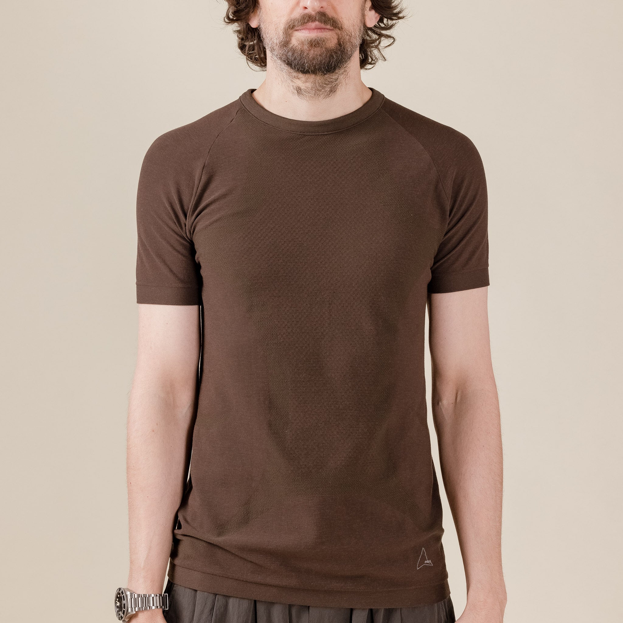 Roa Hiking - Seamless Short Sleeve T-Shirt - Terra Cotta