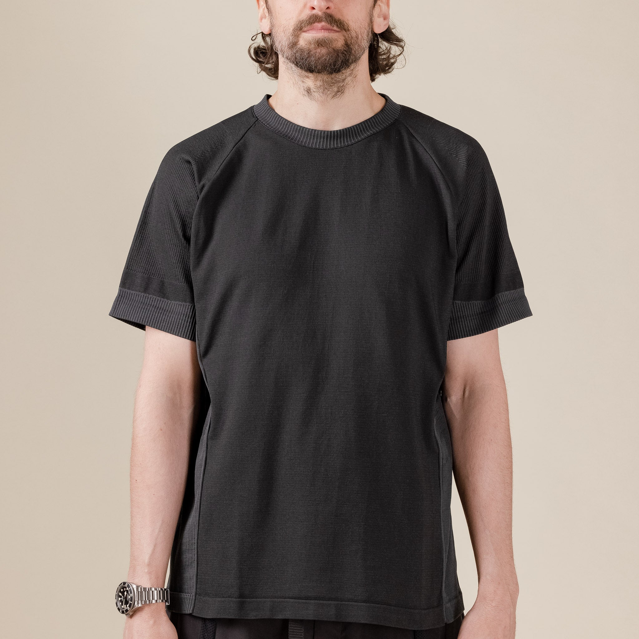 J.L-A.L - Prima Tech Knitted T-Shirt - Black / Grey